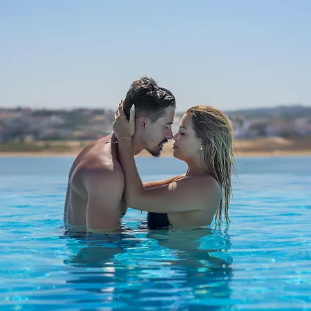 Готель Jupiter Marina - Couples & (adults Only)