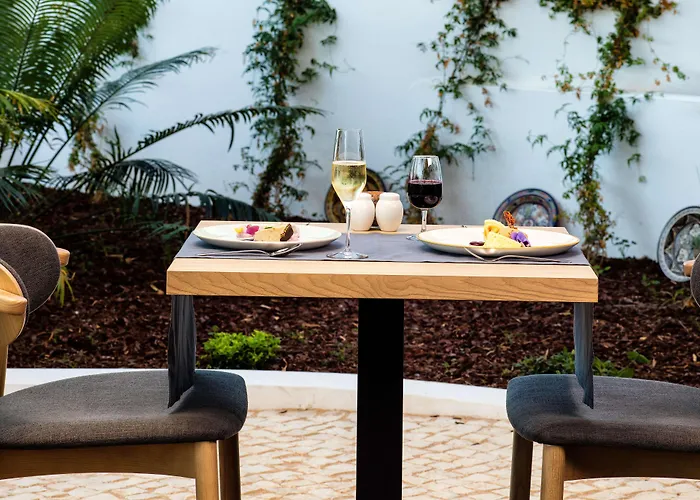 Jupiter Marina - Couples & (adults Only) Отель