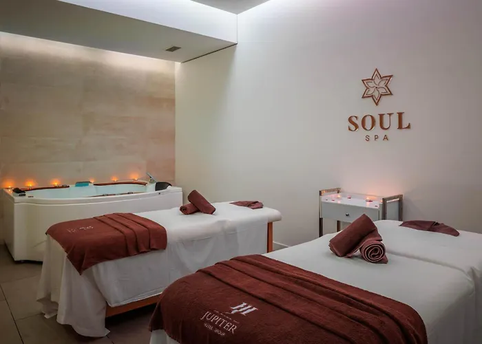 Jupiter Marina - Couples & (adults Only)