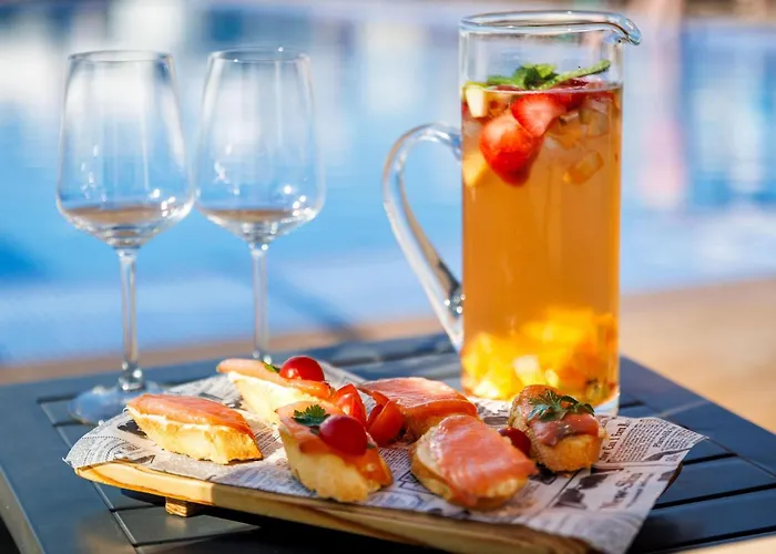 Jupiter Marina - Couples & (adults Only) Отель Портиман