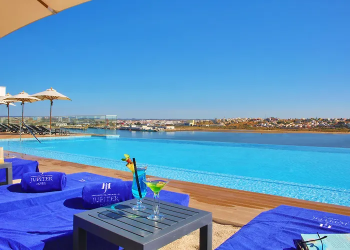 Jupiter Marina - Couples & (adults Only)