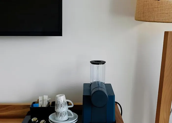 Jupiter Marina - Couples & (adults Only) Готель 4*