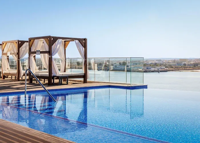 Jupiter Marina - Couples & (adults Only)