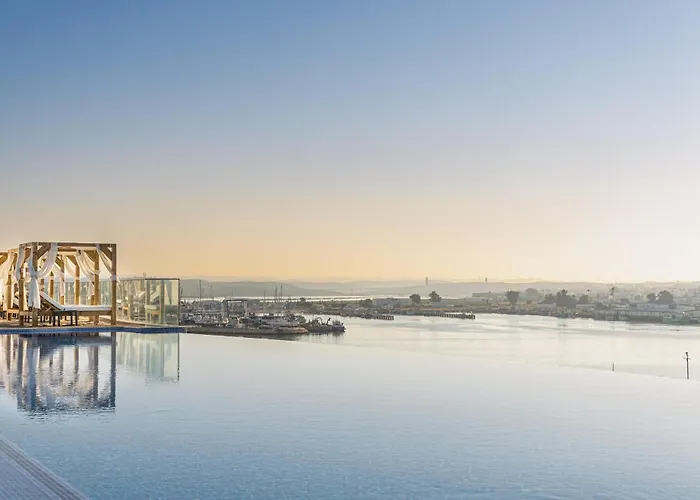 Jupiter Marina - Couples & (adults Only)